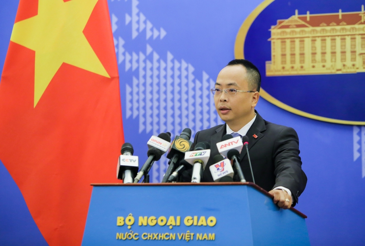 Vietnam slams China’s East Sea fishing ban